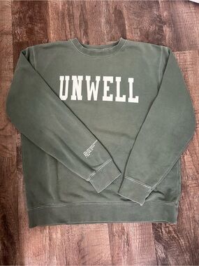 UNWELL Crewneck Medium Olive Green